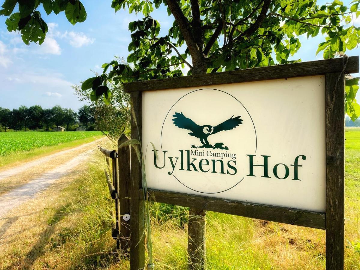 Uylkenshof Safaritenten En Natuurhuisjes Epe Exterior photo